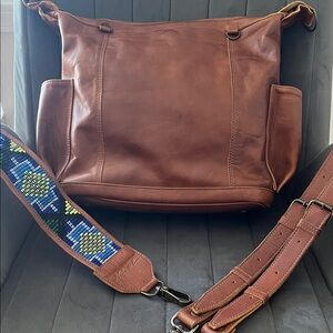 Nena Beatriz medium Cafe leather with huipil strap